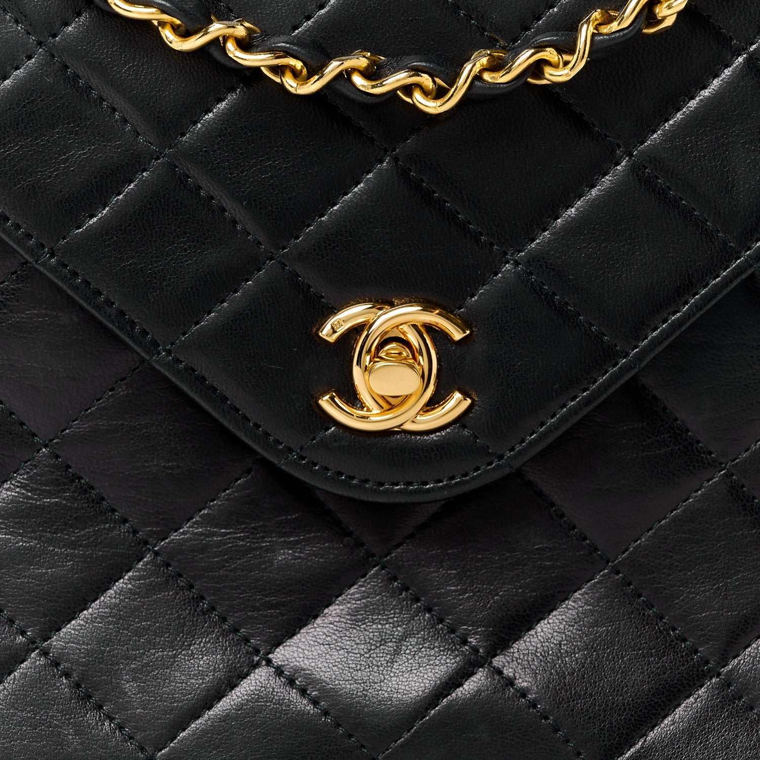 Lambskin Diamond Stitch Envelope Single Flap Black