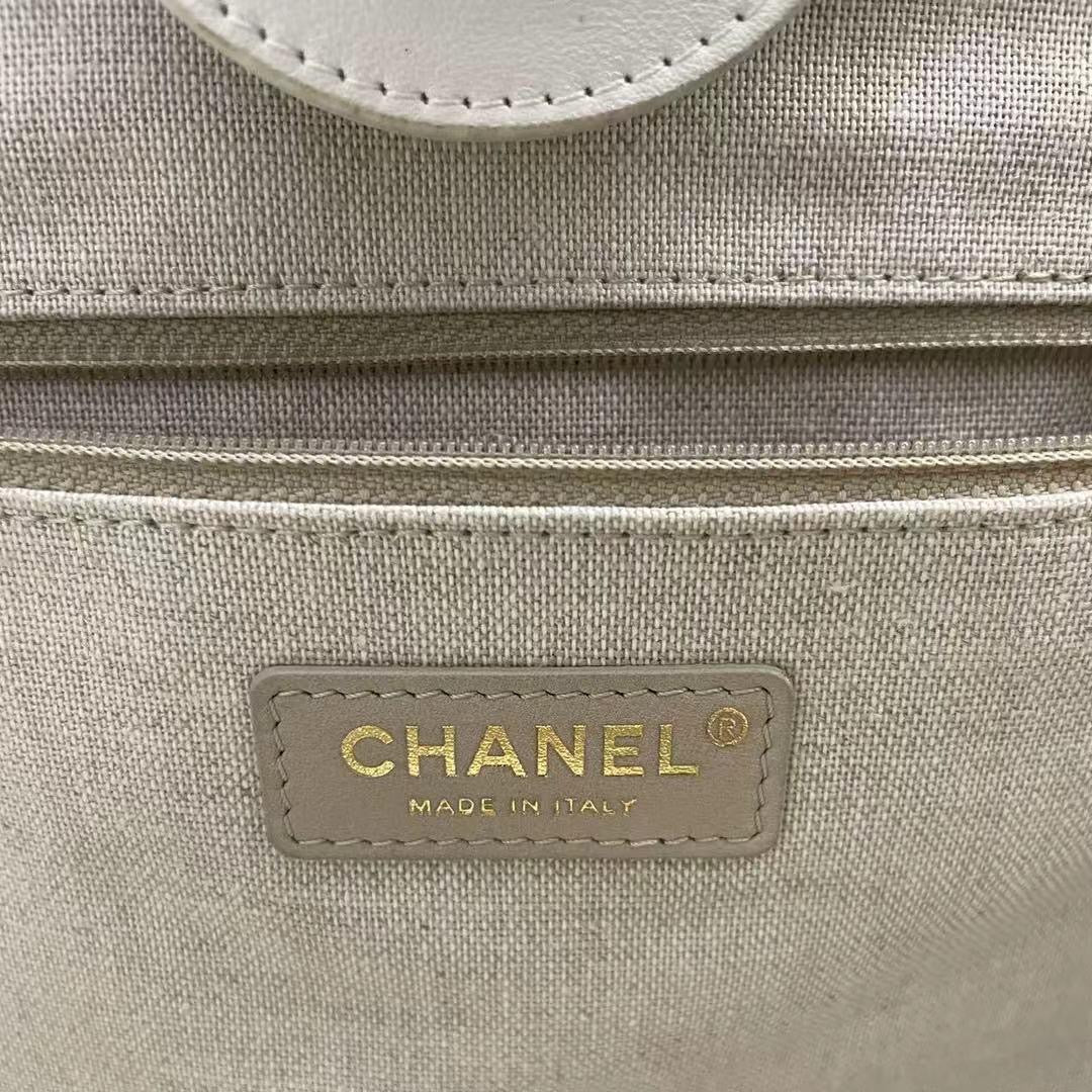 Chanel Deauville Tote Bag With Pouch Enamel White Multicolour (2022 Spring/Summer Limited Edition)
