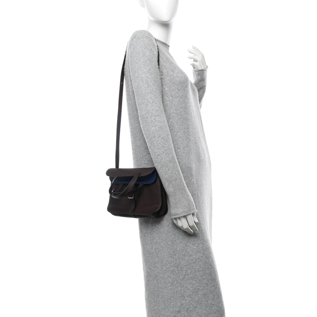 Taurillon Clemence Verso Halzan 25 Rouge Sellier Bleu Saphir