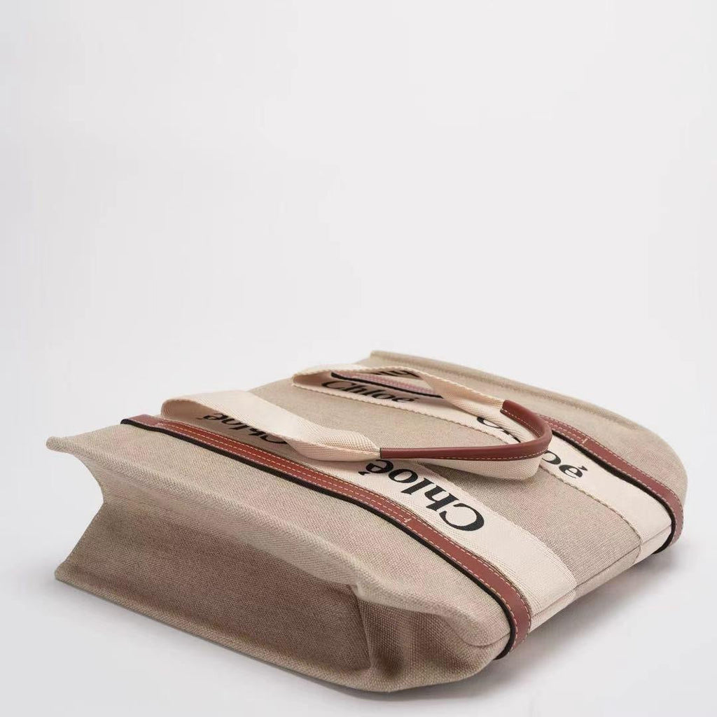 Chloe White and Beige Medium Woody Tote Bag Leinen