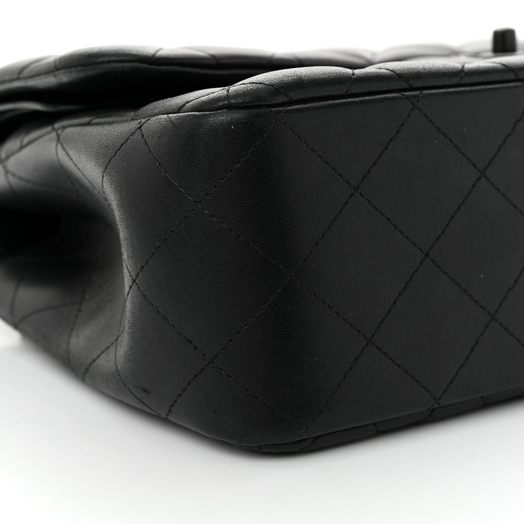 Lambskin Quilted Jumbo Double Flap So Black