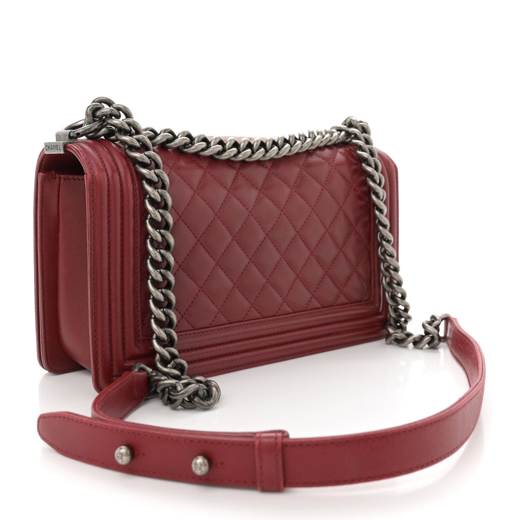 Lambskin Quilted Medium Boy Flap Red