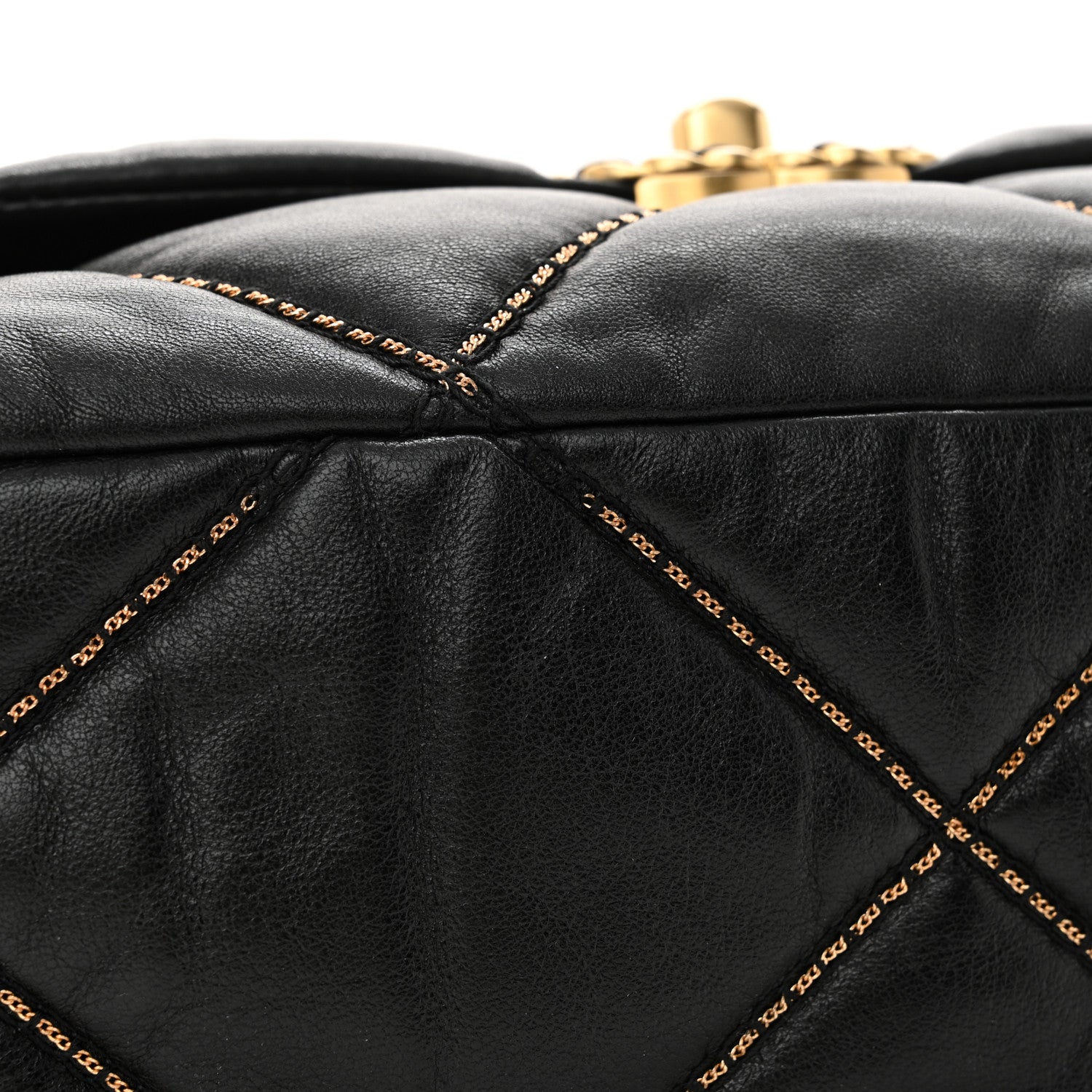 Lambskin Chain Quilted Medium Chanel 19 Flap Black