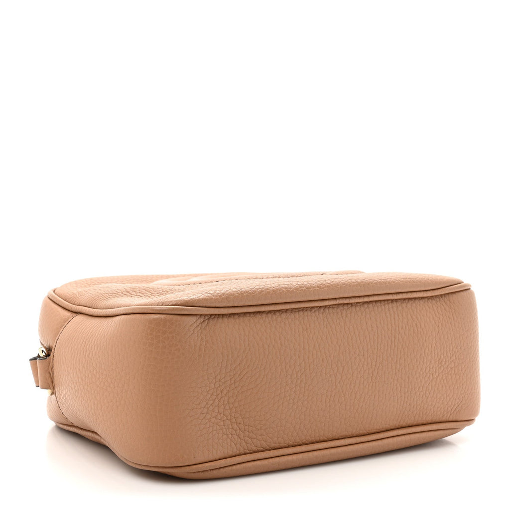 Pebbled Calfskin Small Soho Disco Bag Camelia