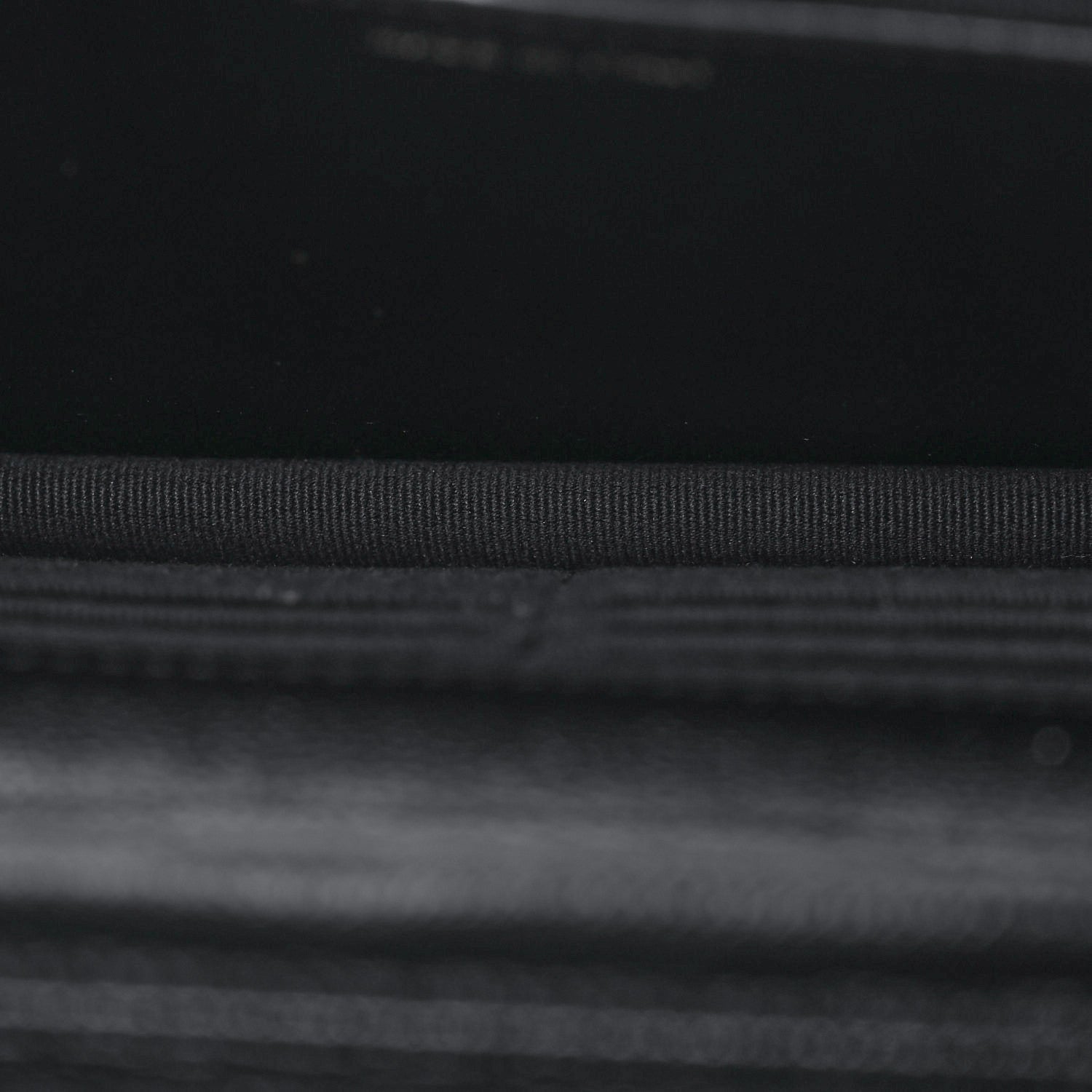Caviar Quilted Chain CC Wallet On Chain WOC Black