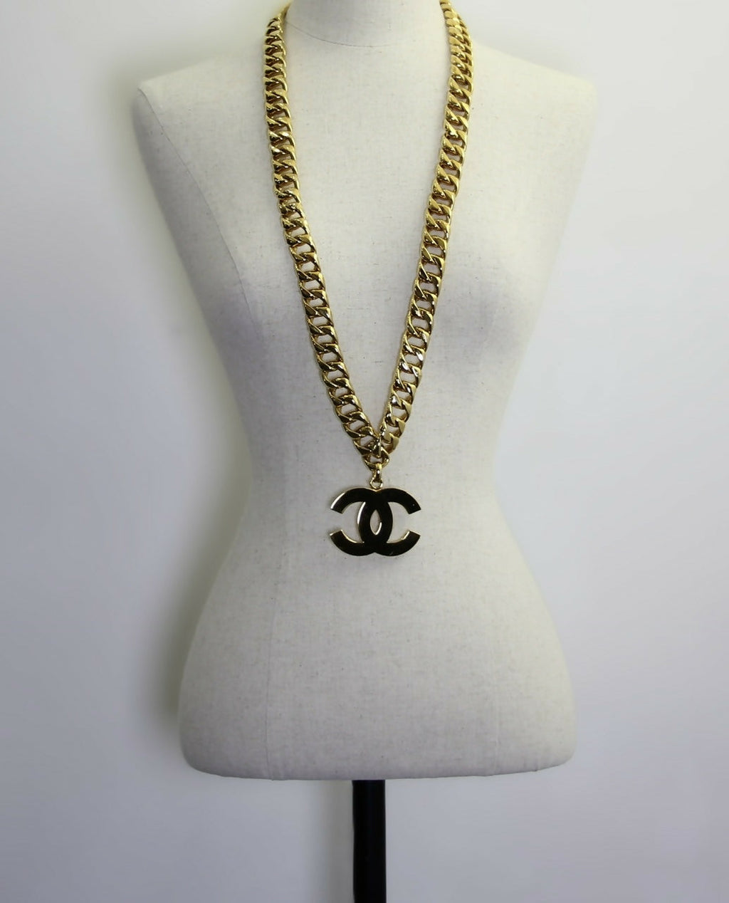 Chanel Vintage 93P Gold-plated Large CC Wave Rotating Lock Long Waist Chain