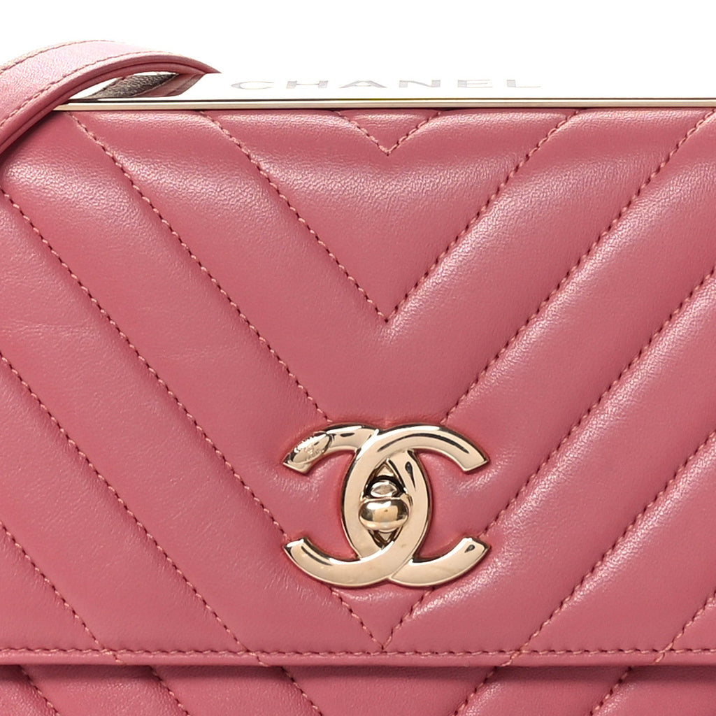 Lambskin Chevron Quilted Medium Trendy CC Flap Light Pink
