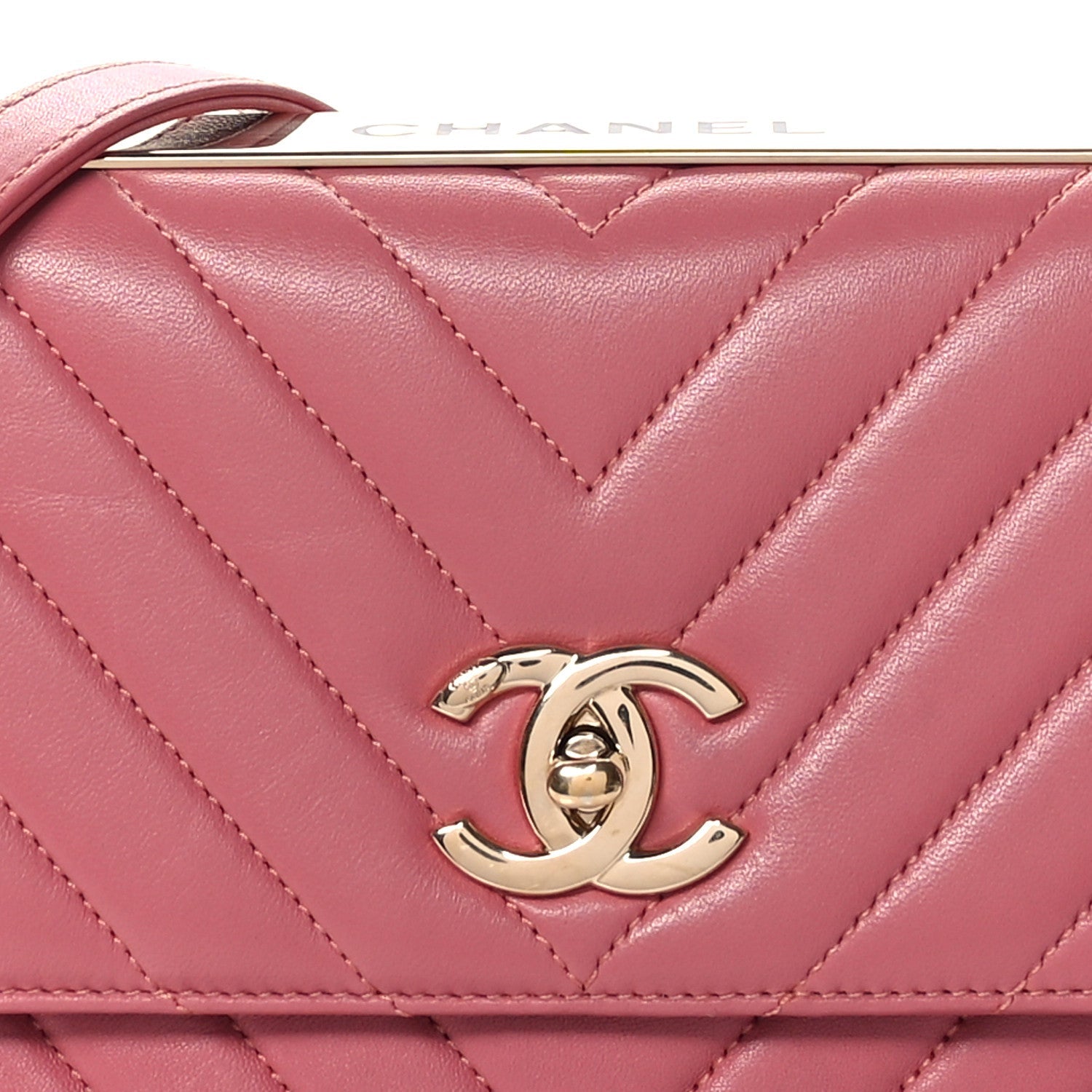Lambskin Chevron Quilted Medium Trendy CC Flap Light Pink