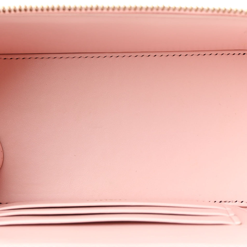 Caviar Quilted Small Vanity Case With Chain Light Pink