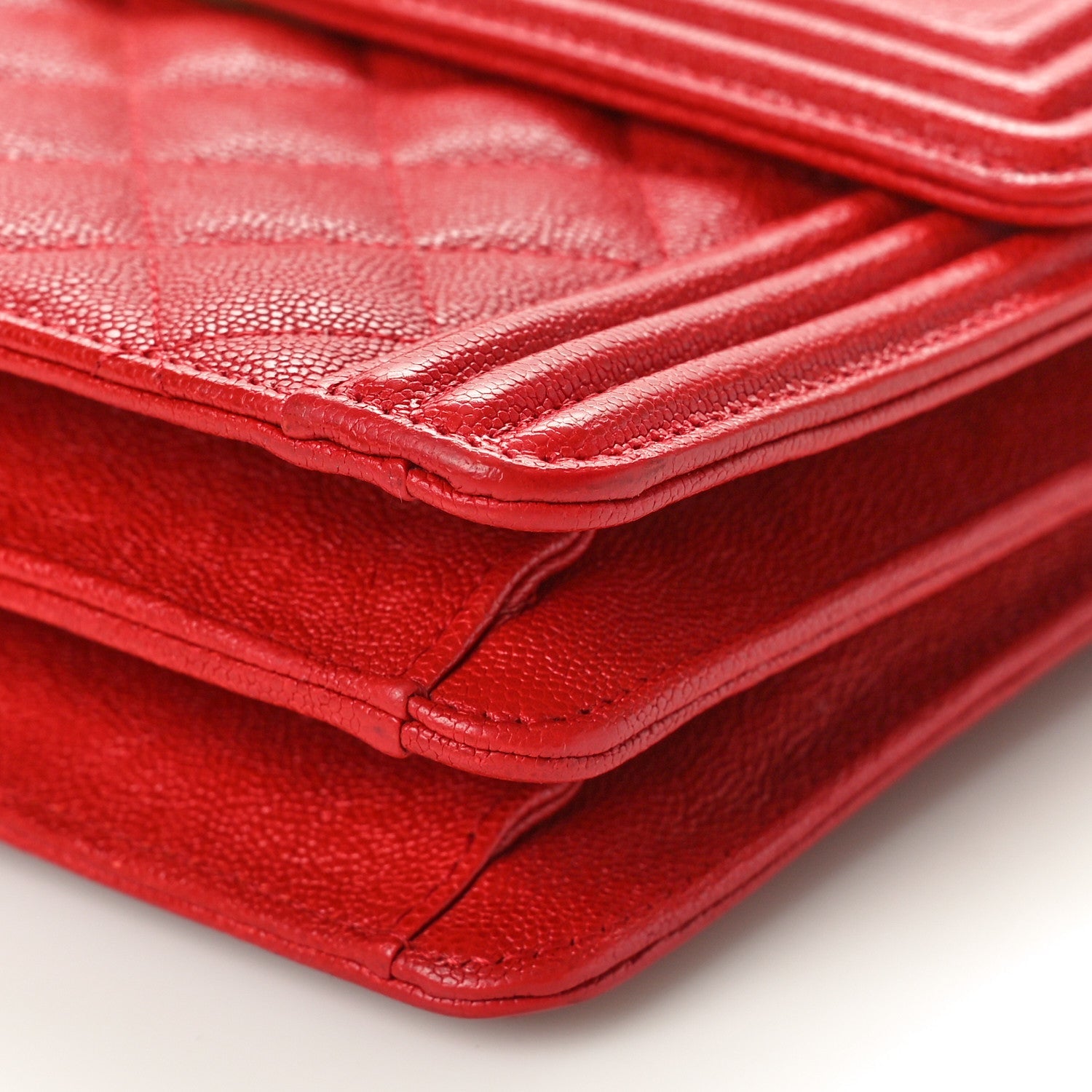 Caviar Quilted North South Boy Flap Red