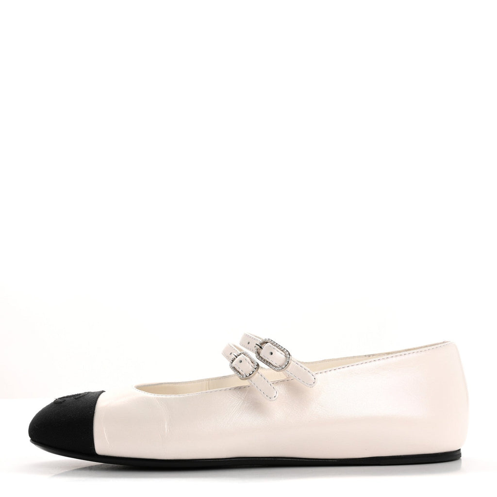 Lambskin Grosgrain Pearl Mary Jane Flats 36 White Black