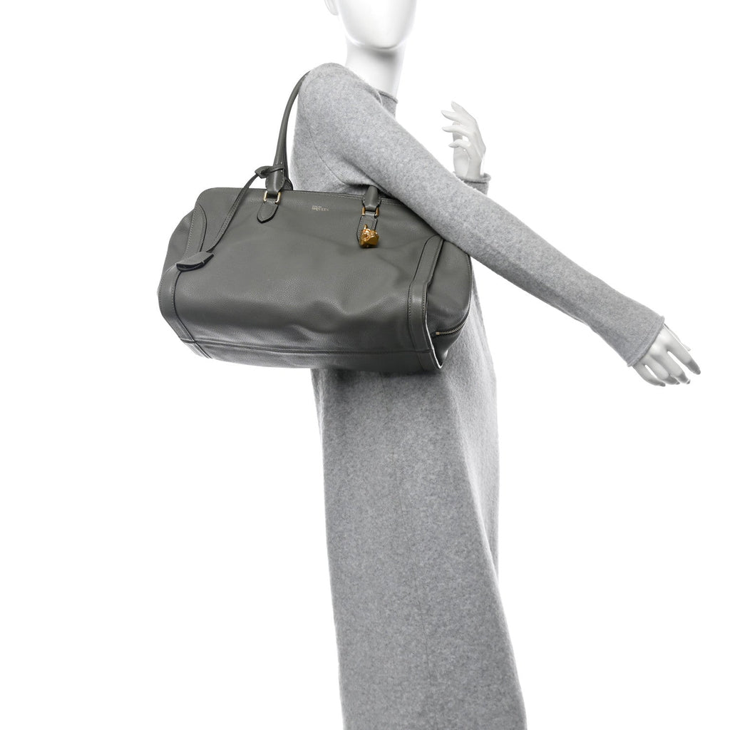 Pebbled Calfskin Large Skull Padlock Zip Around Tote Dark Grey