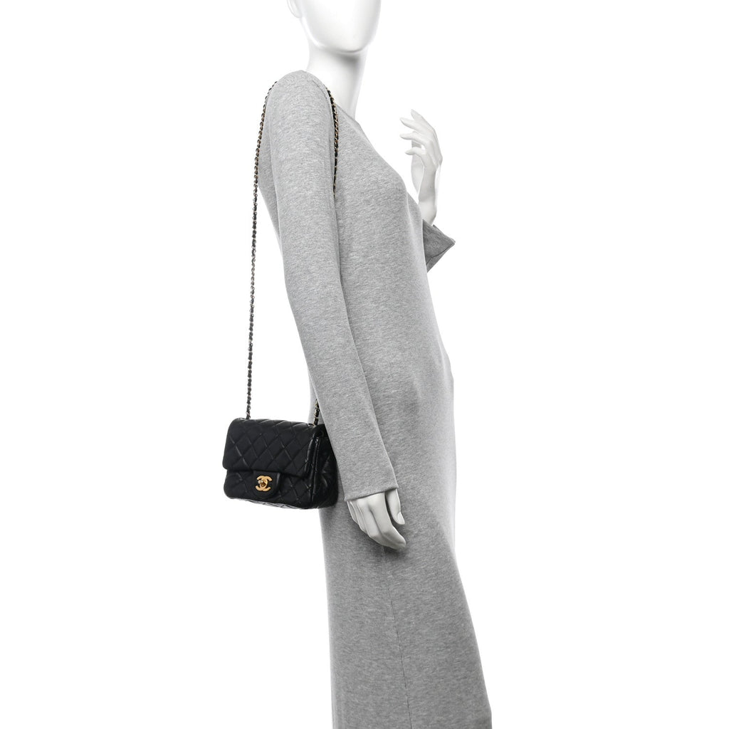 Lambskin Quilted Mini Pearl Crush Flap Black