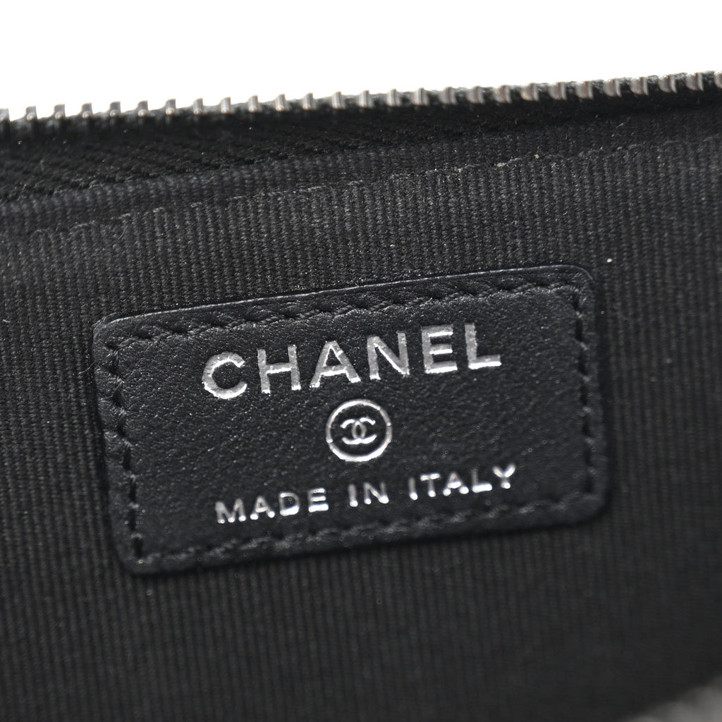 Pearly Lambskin Quilted Zip  Holder So Black