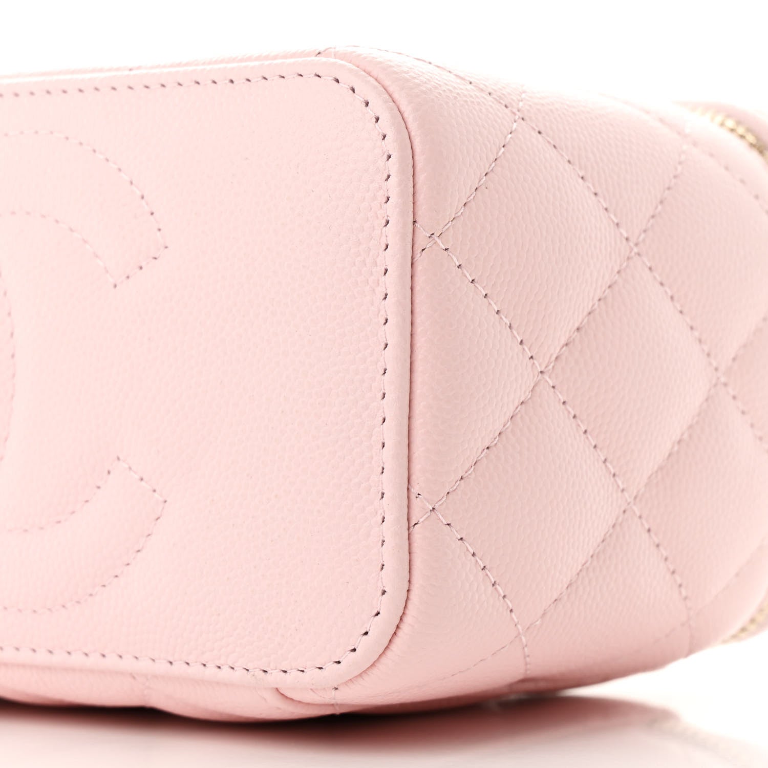 Caviar Quilted Small Vanity Case With Chain Light Pink