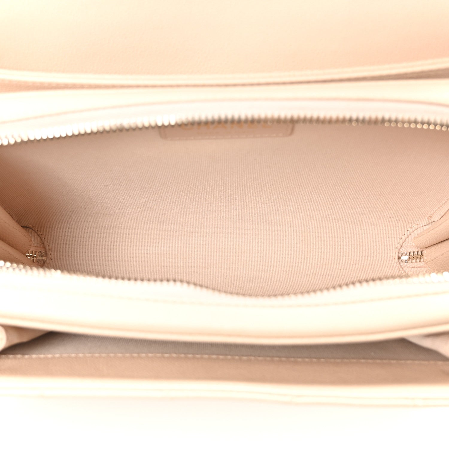Caviar Quilted Large Like A Wallet Flap Light Beige