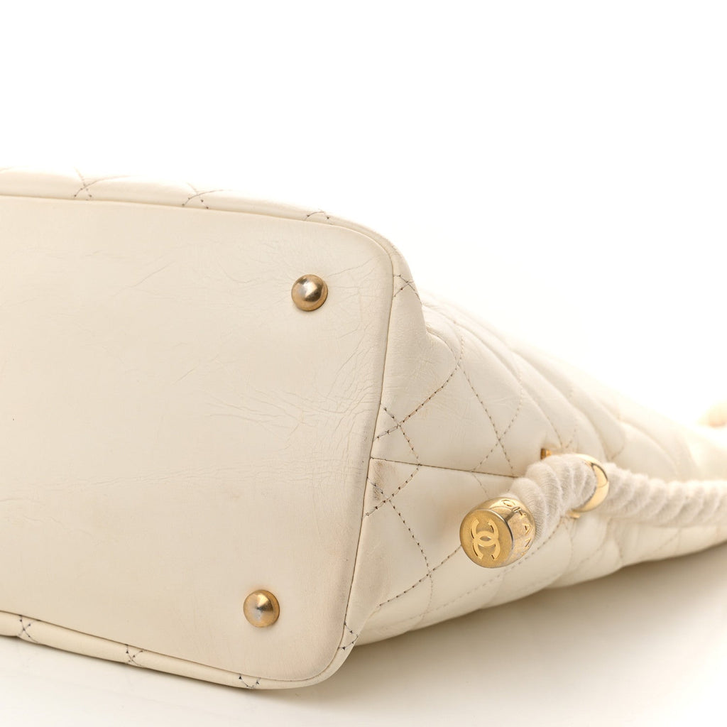 Crumpled Calfskin En Vogue Rope Hobo Bag White