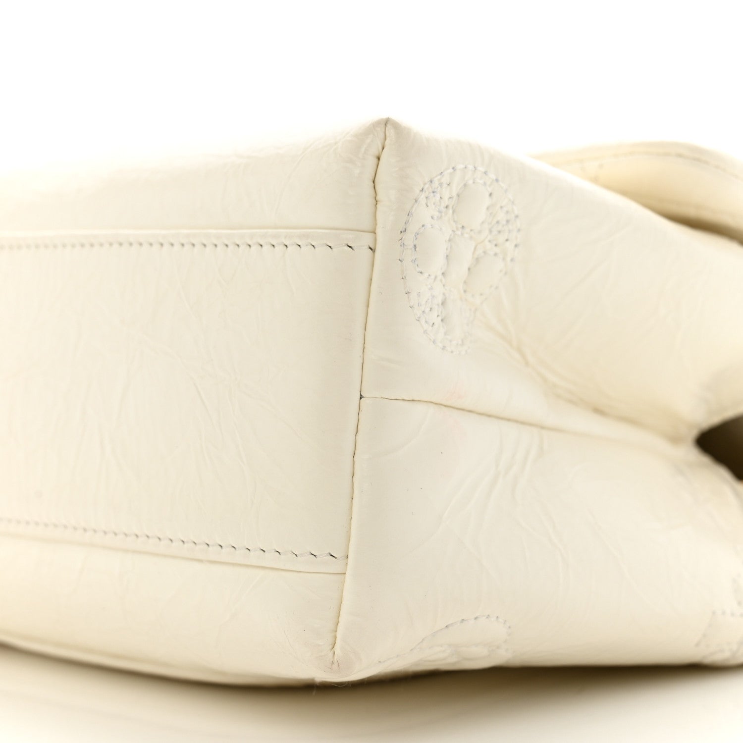 Crumbled Calfskin Embossed Flap White