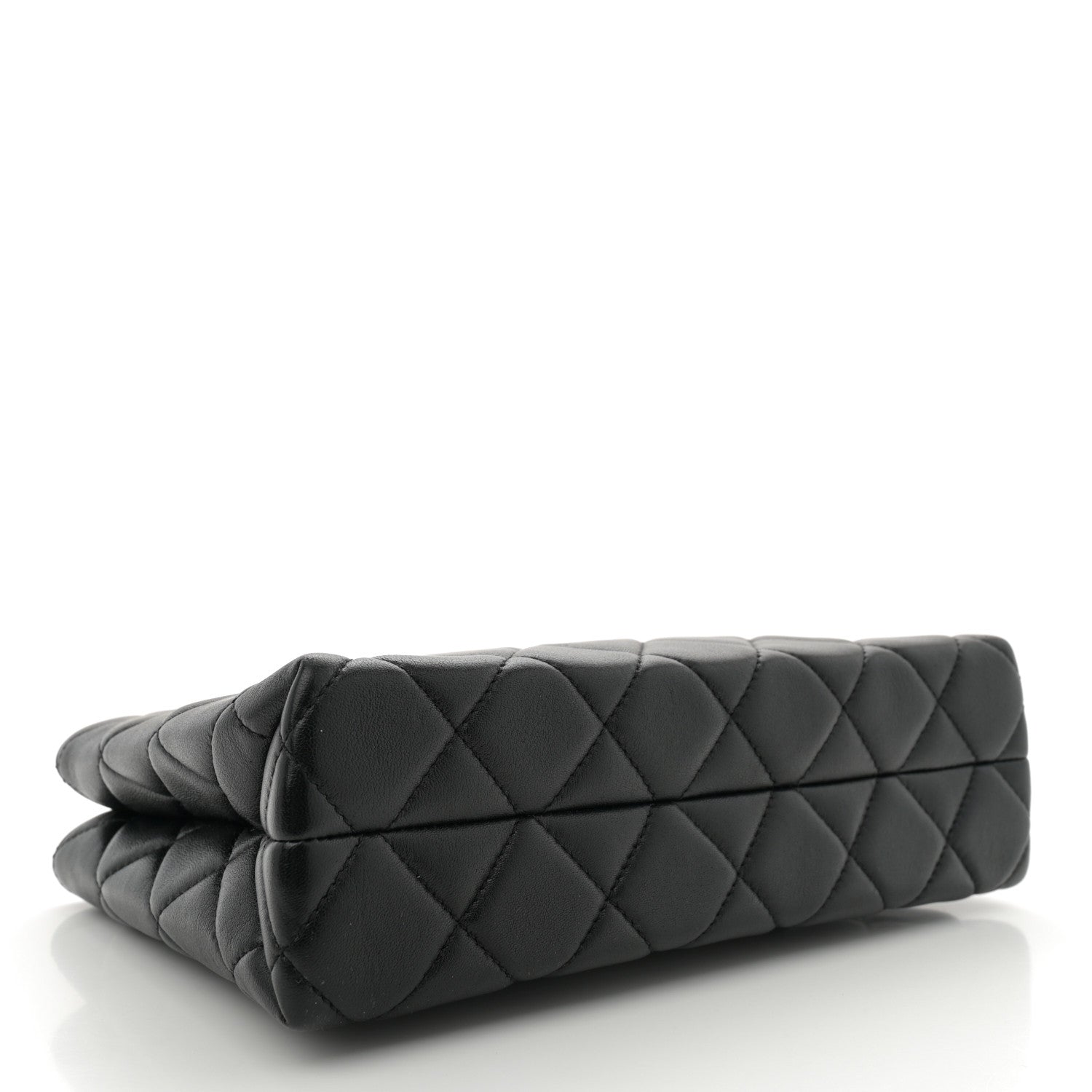 Shiny Lambskin Quilted Enamel CC Shoulder Bag Black