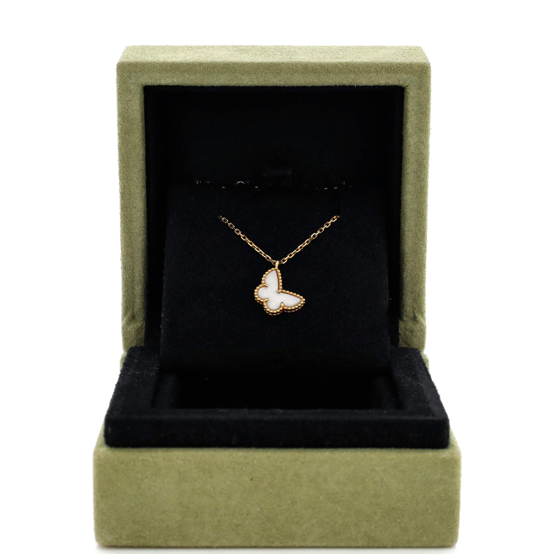 Sweet Alhambra Butterfly Pendant Necklace 18K Yellow Gold and Mother of Pearl