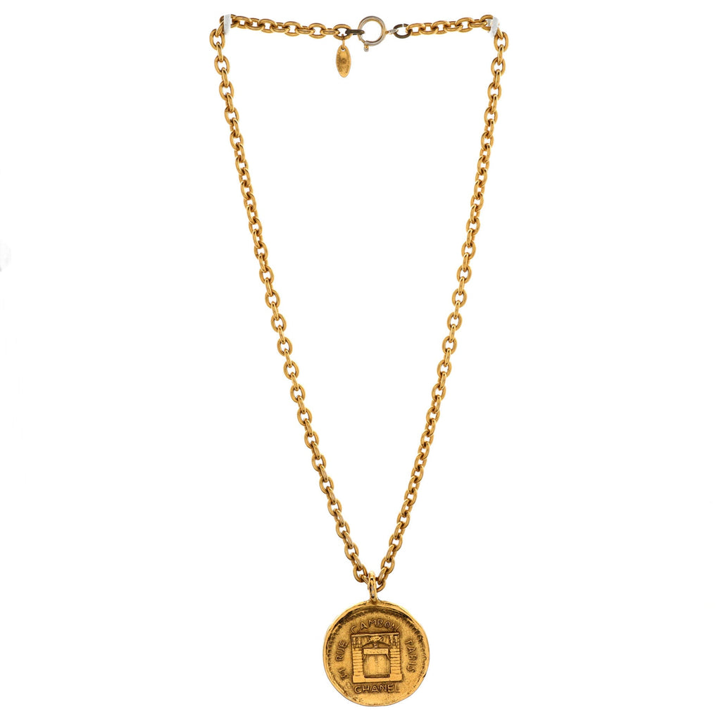 Vintage 31 Rue Cambon Medallion Pendant Necklace Metal