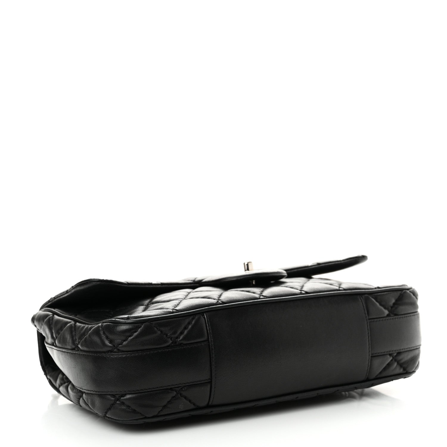 Lambskin Quilted Jumbo Easy Carry Flap Black