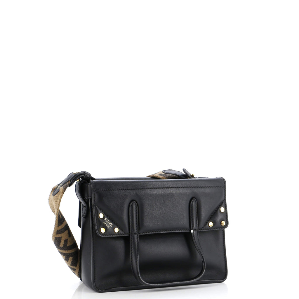 Flip Tote Leather Mini