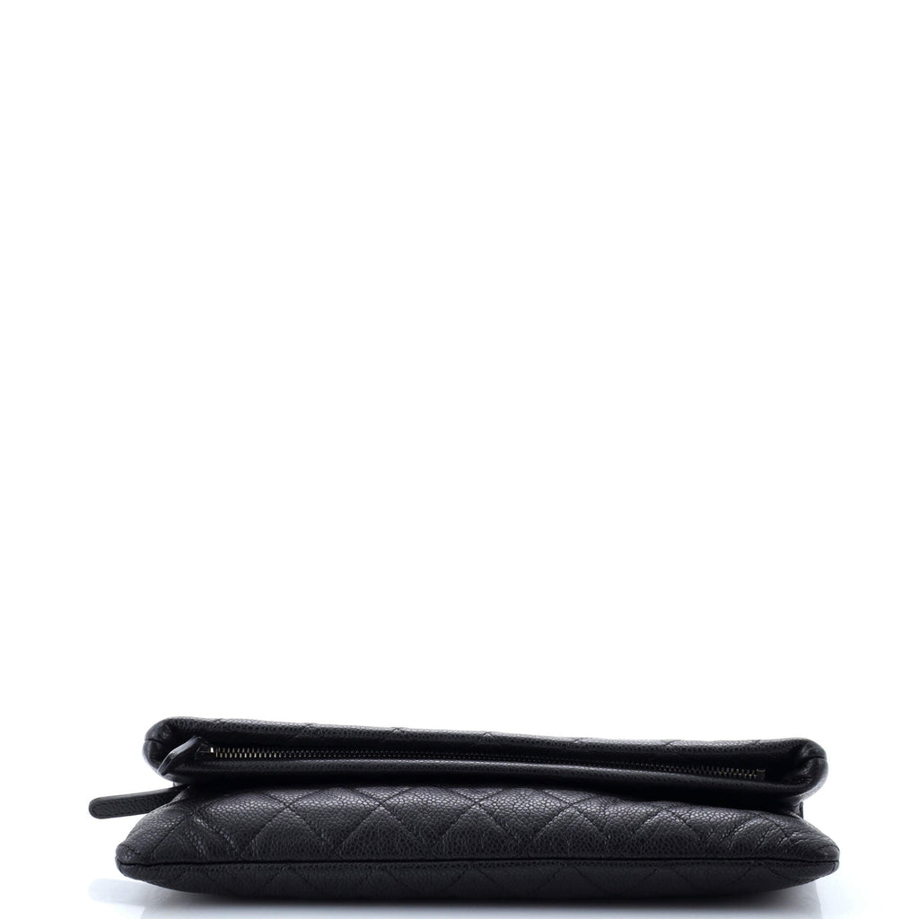 Beauty CC Clutch Quilted Caviar