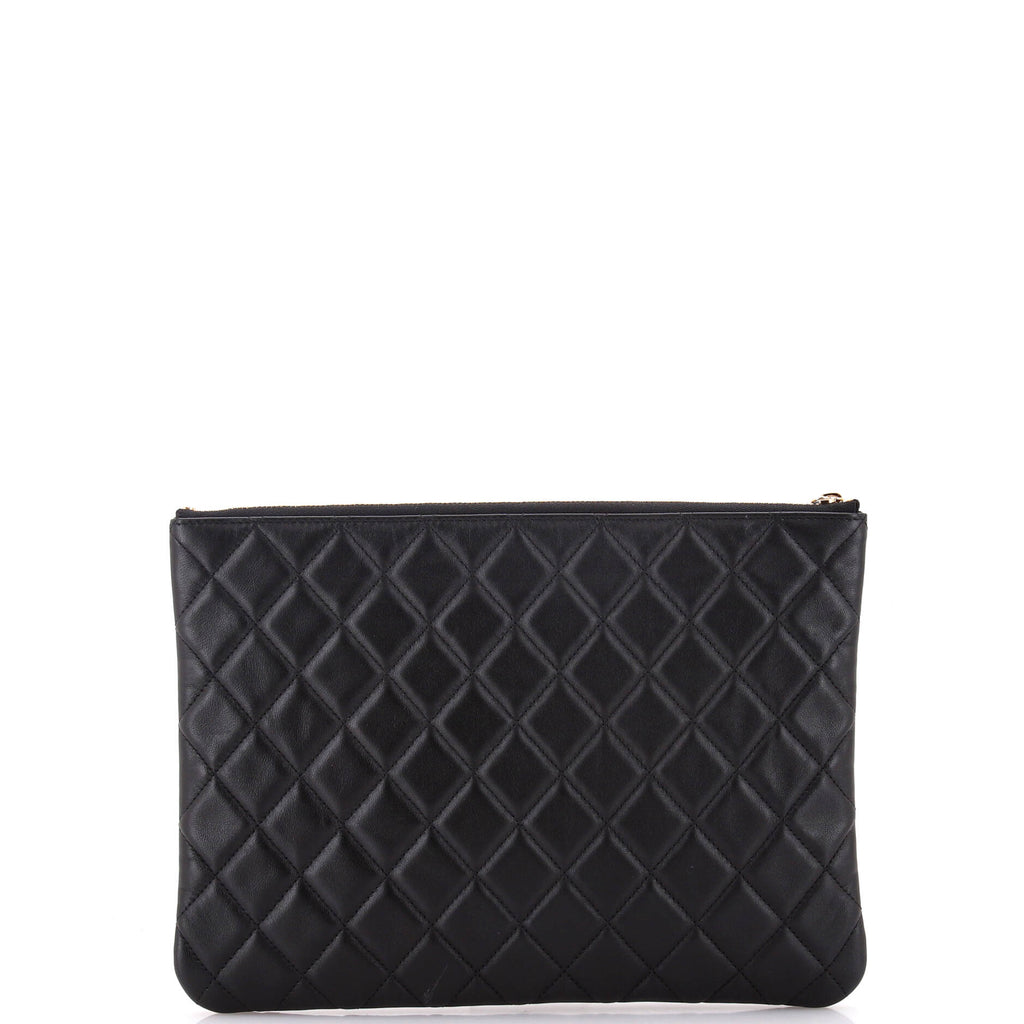 Textured CC O Case Clutch Quilted Lambskin Medium