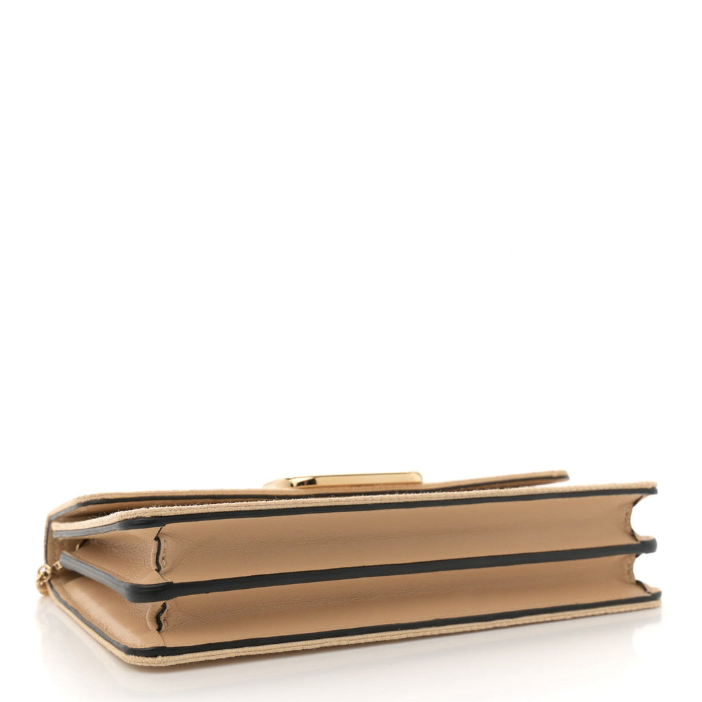 Raffia VLogo Wallet on Chain Beige