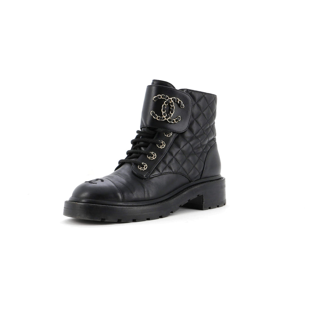 Women's Chain CC Cap Toe Lace Up Combat Boots Quilted Leather