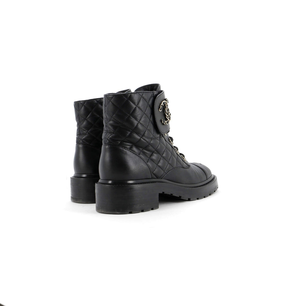 Women's Chain CC Cap Toe Lace Up Combat Boots Quilted Leather