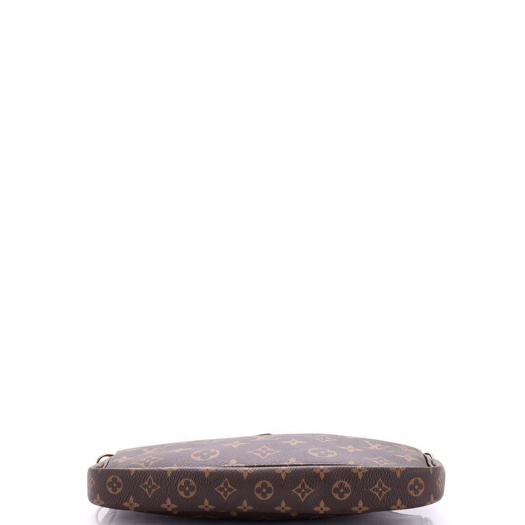 Multi Pochette Accessoires Monogram Canvas