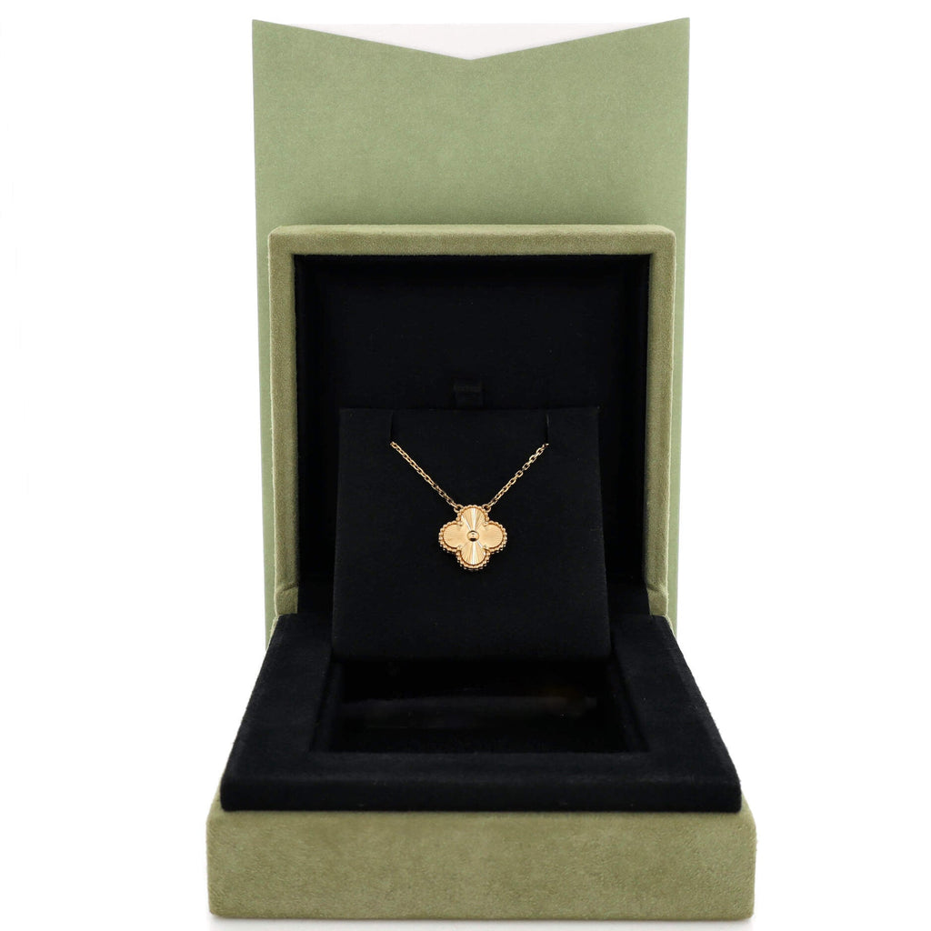 Vintage Alhambra Pendant Necklace Guilloche 18K Yellow Gold