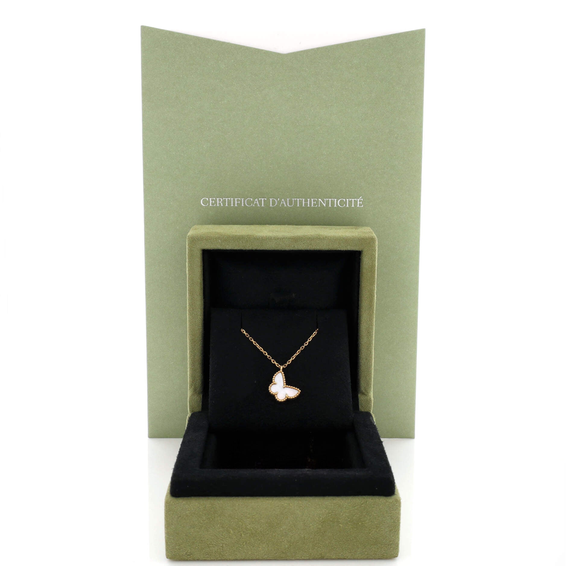 Sweet Alhambra Butterfly Pendant Necklace 18K Yellow Gold and Mother of Pearl