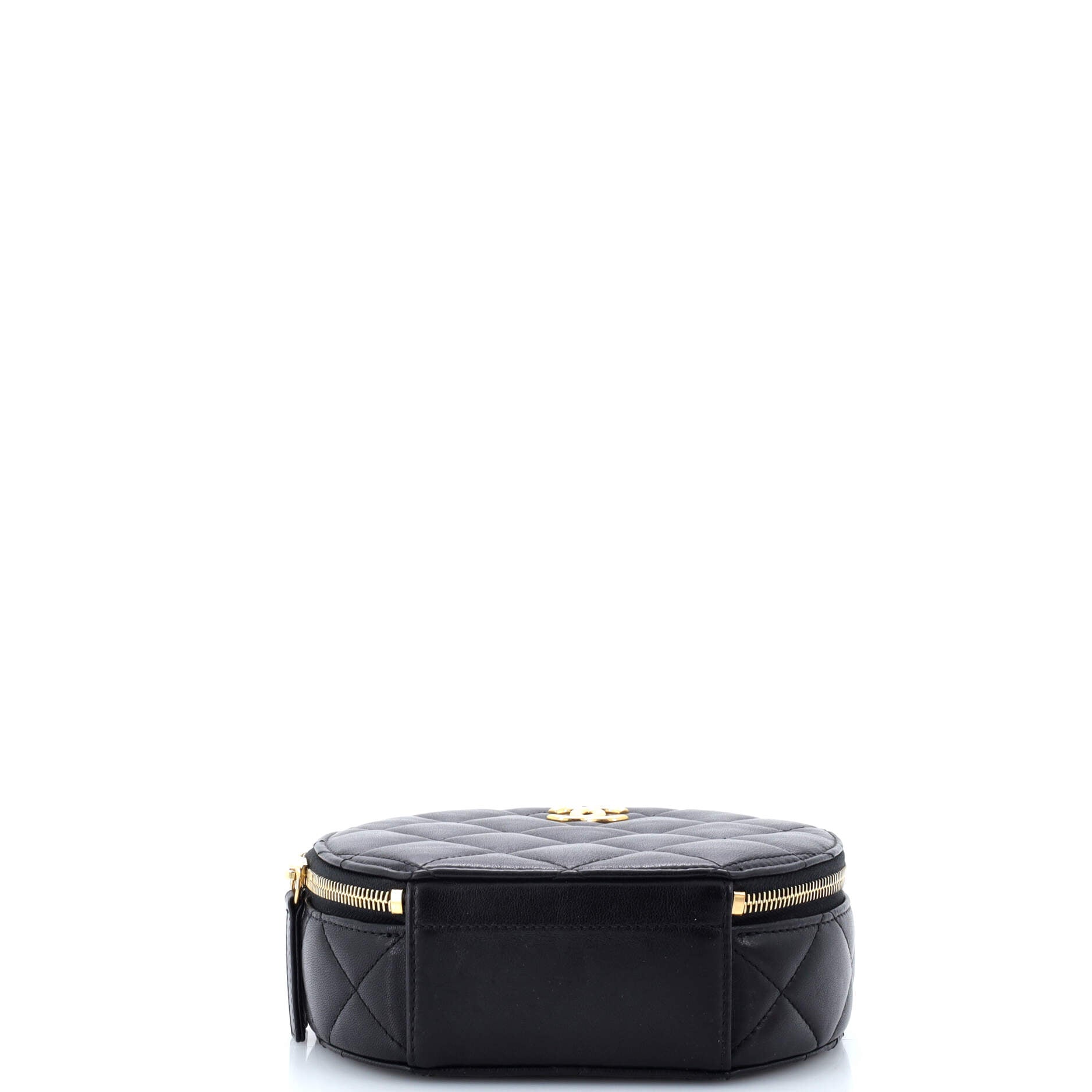 Oval Logo Chain Round Crossbody Bag Quilted Lambskin