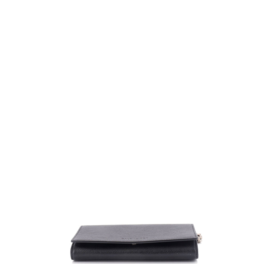 Essential Wallet on Zipper Chain Leather