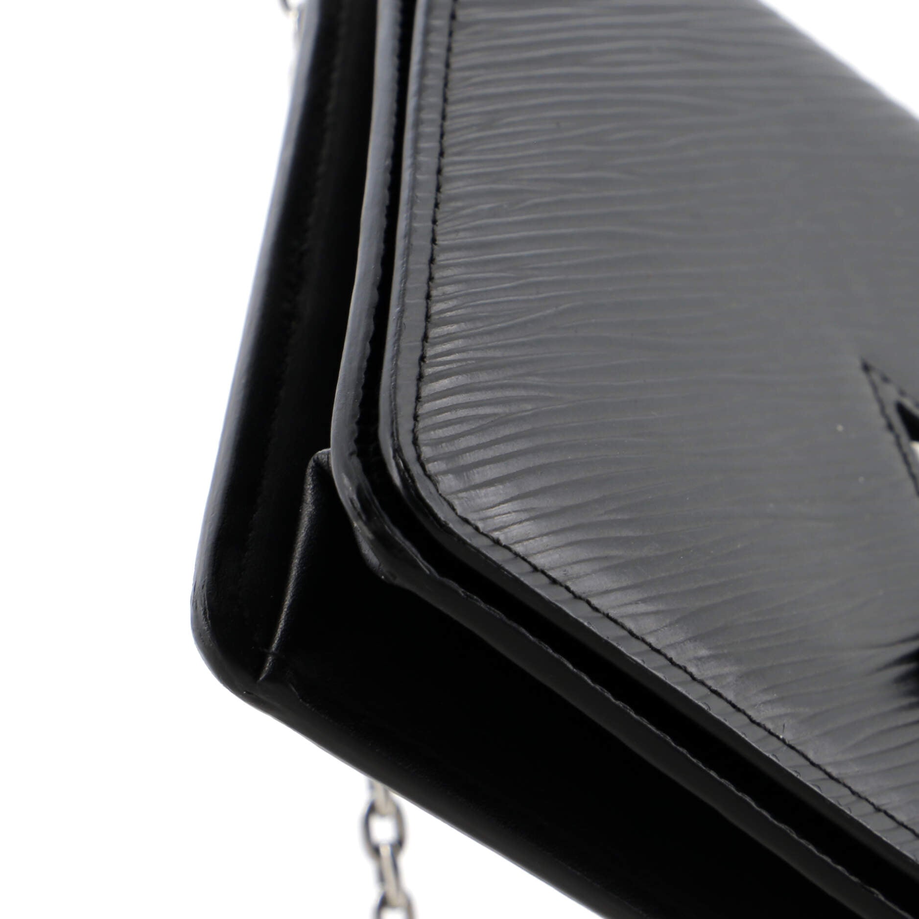 Louis Vuitton Twist Belt Wallet on Chain Epi Leather