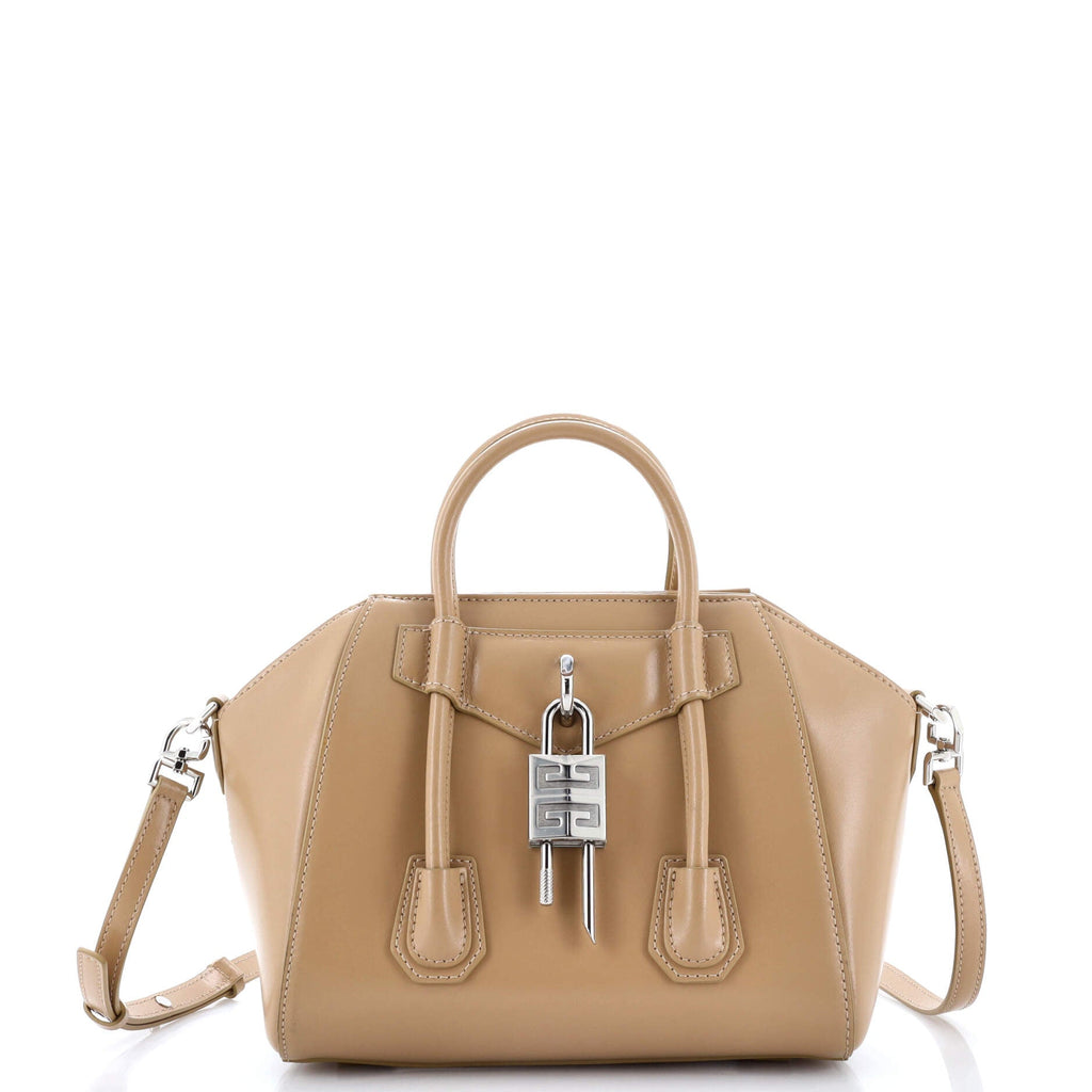 Antigona Lock Bag Leather Mini
