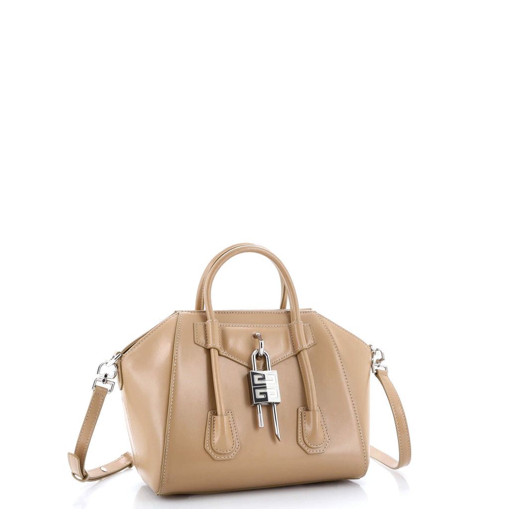 Antigona Lock Bag Leather Mini