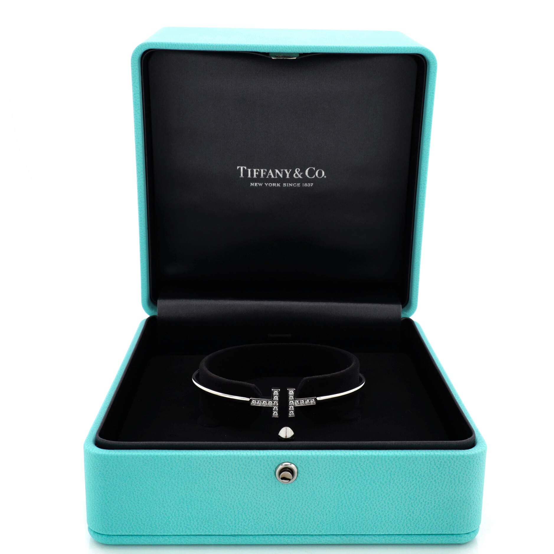 T Wire Bracelet 18K White Gold with Diamonds