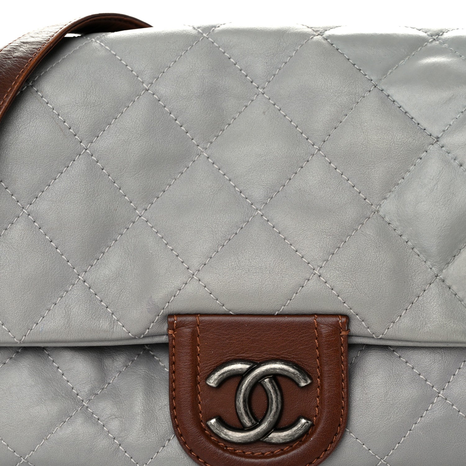 Calfskin Large Country Chic Flap Grey
