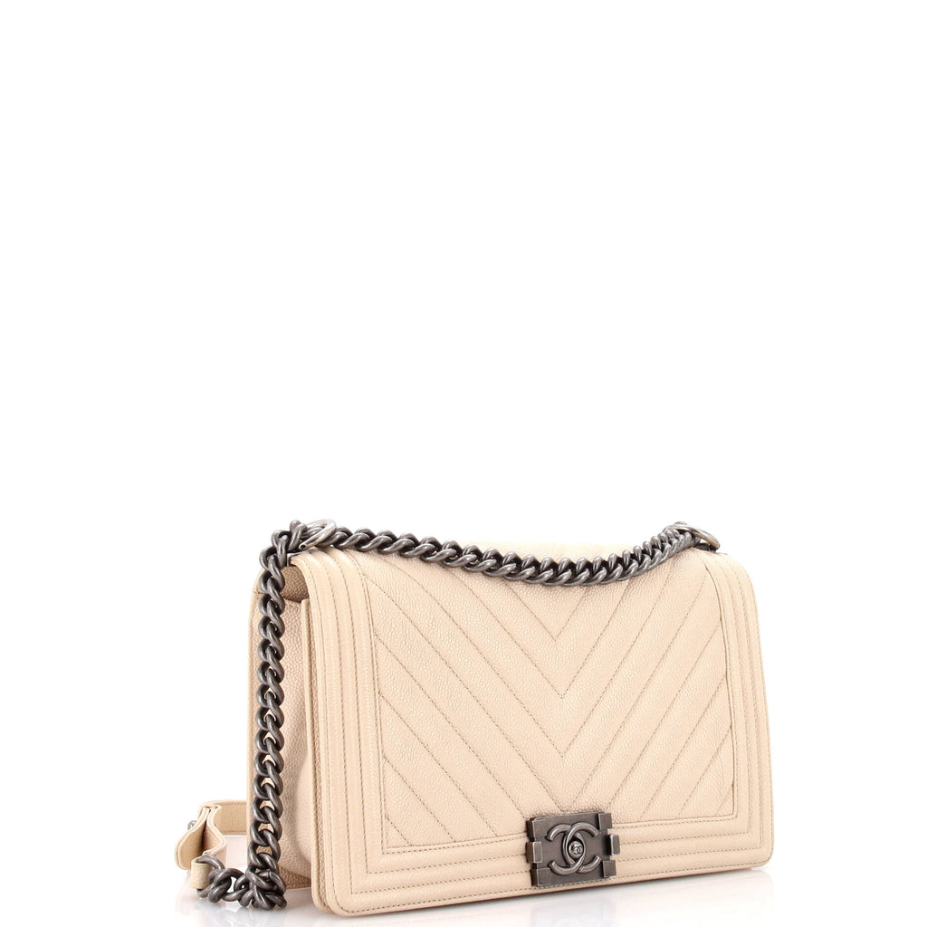 Boy Flap Bag Chevron Caviar New Medium