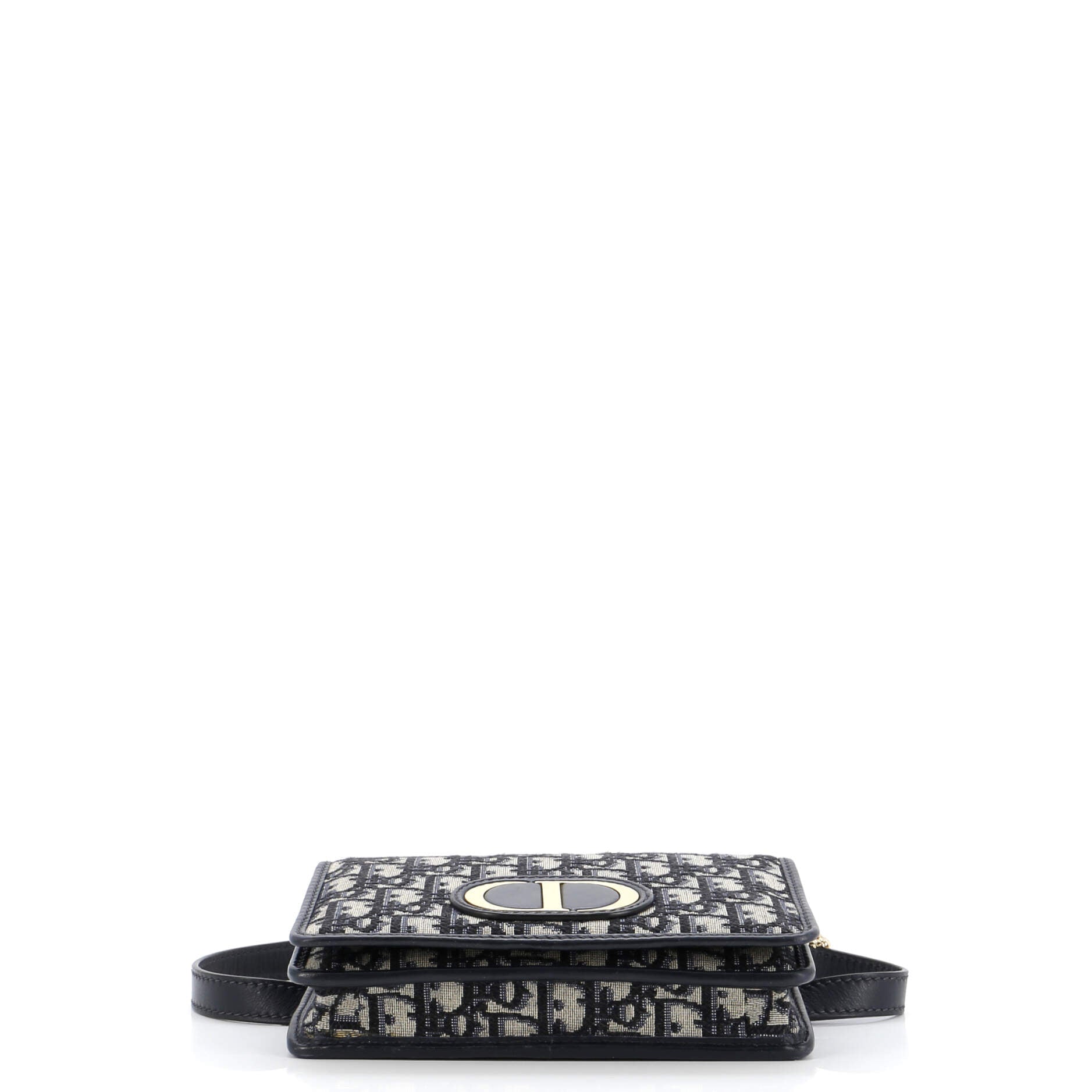30 Montaigne 2-in-1 Pouch Oblique Canvas