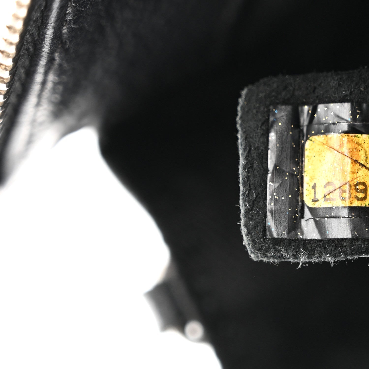 Caviar Ultimate Soft Pochette Black