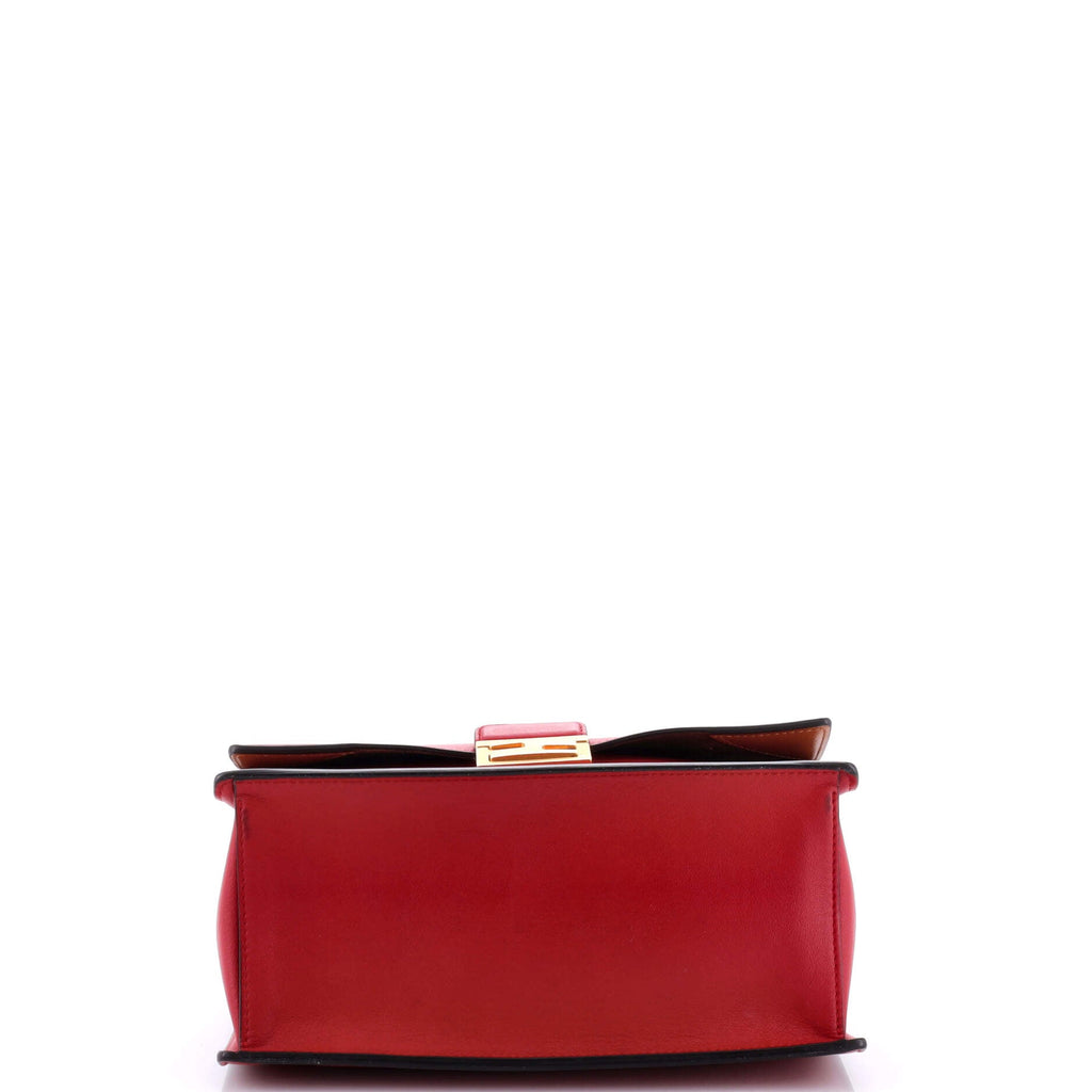 Kan U Shoulder Bag Leather Medium