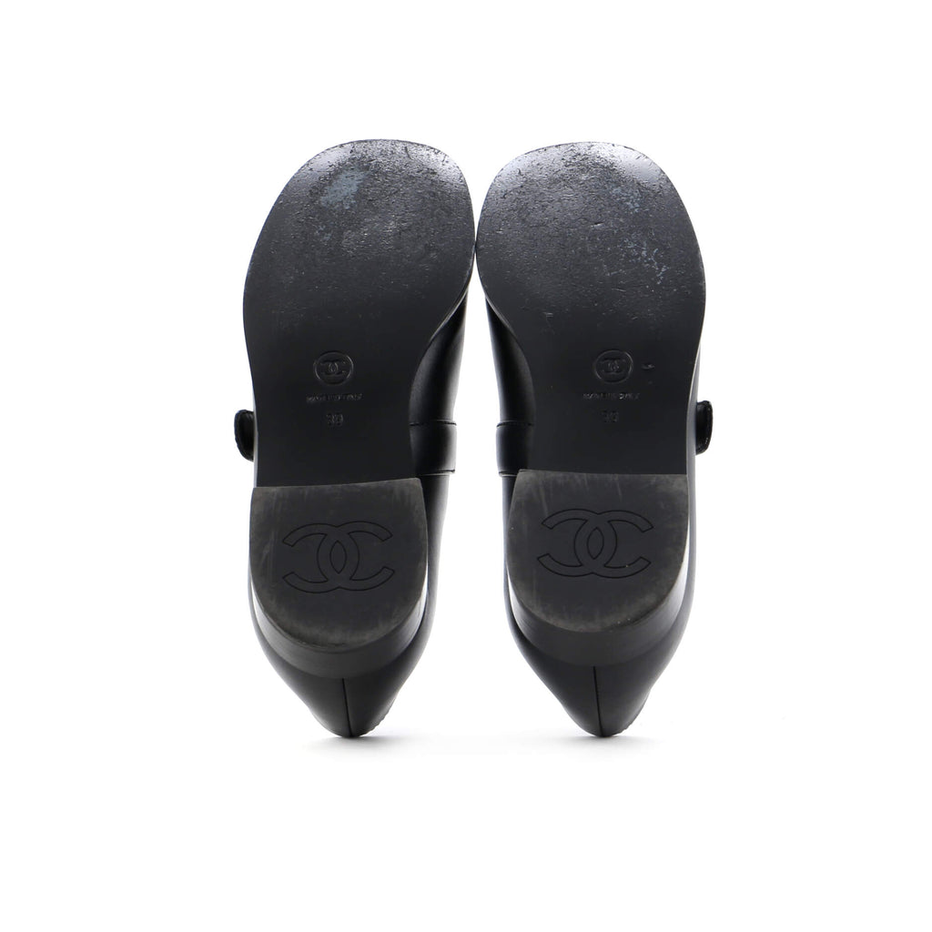 Women's CC Turnlock Mary Jane Flats Leather with Patent