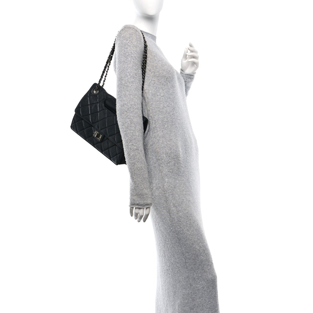 Washed Lambskin Jumbo Take Away Flap Black