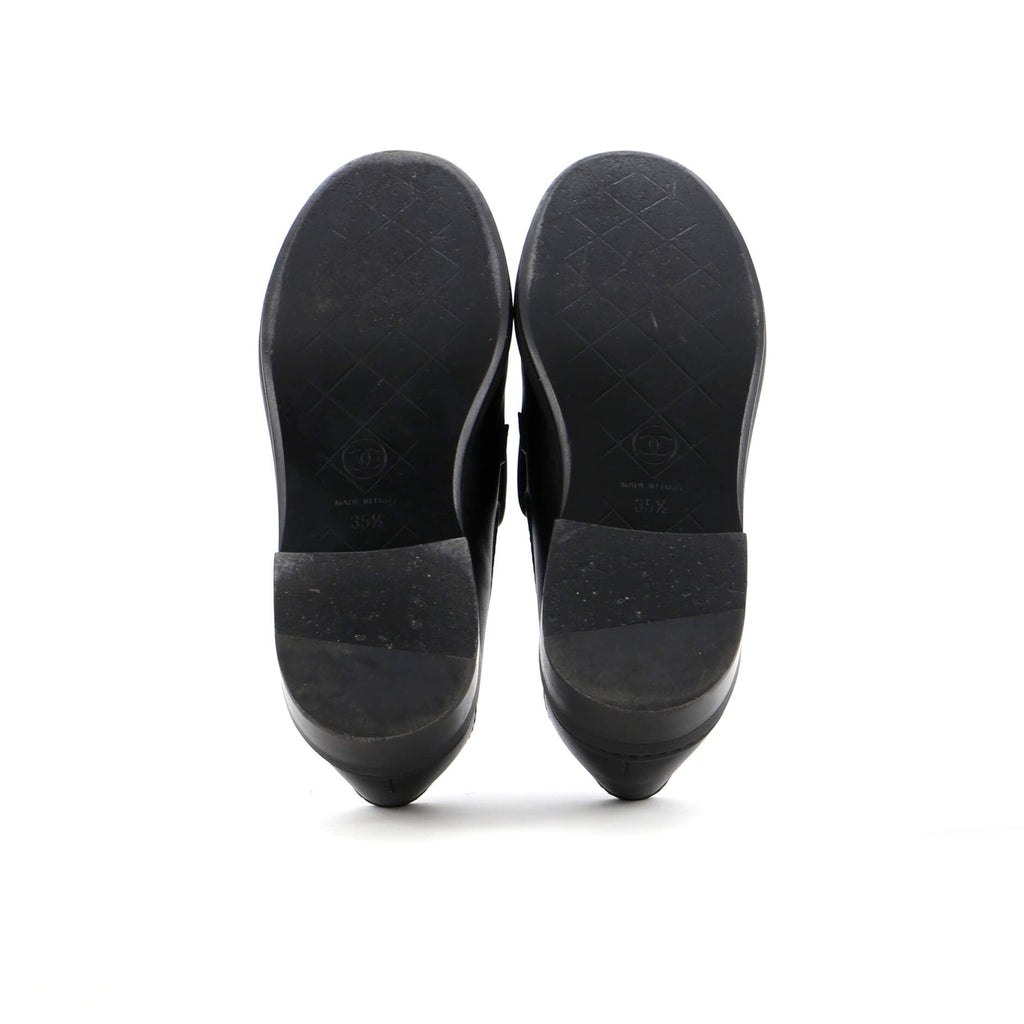 Women's CC Loafers Quilted Leather