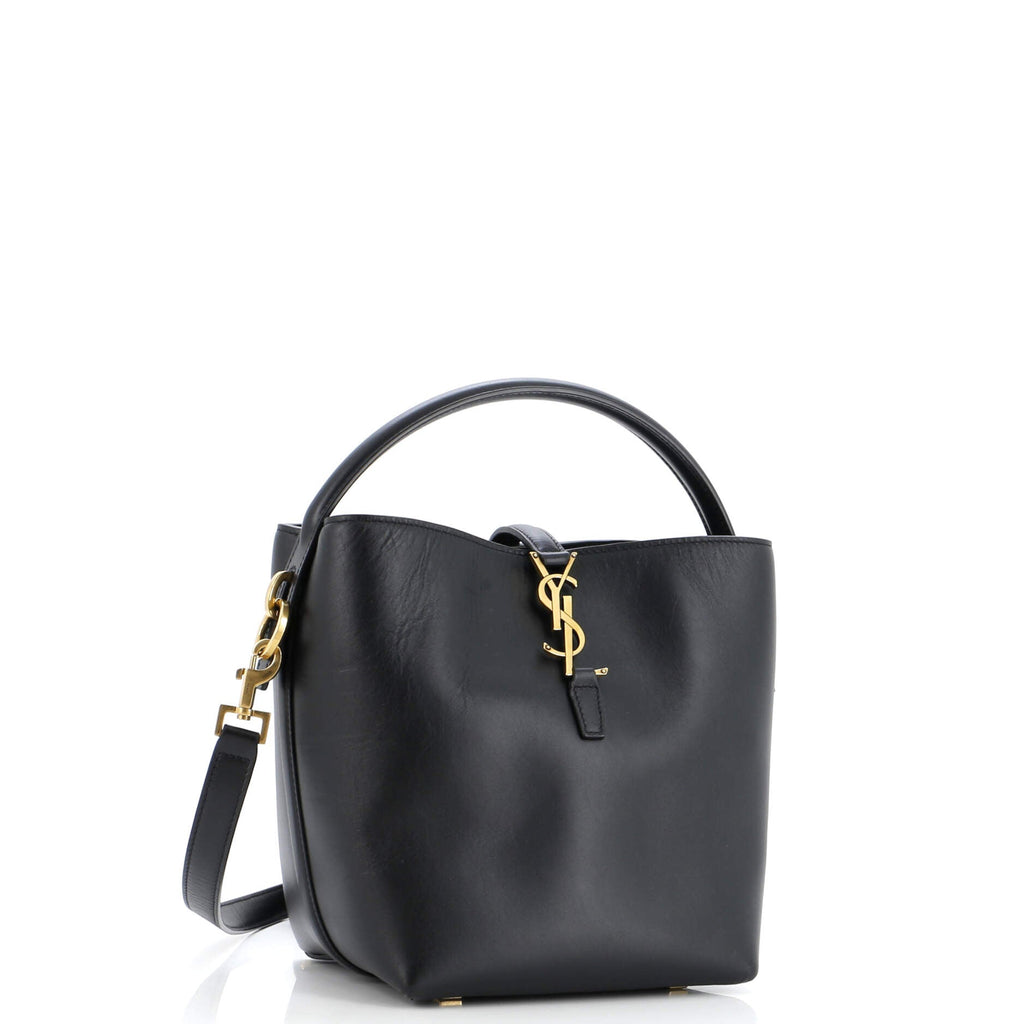 Le 37 Bucket Bag Leather Mini